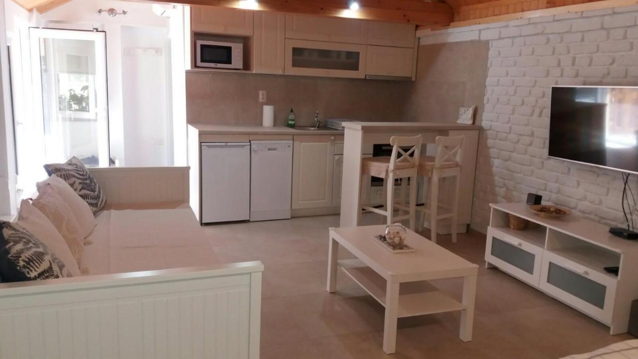 Rita Apartman&Studio Zrenjanin Esterno foto